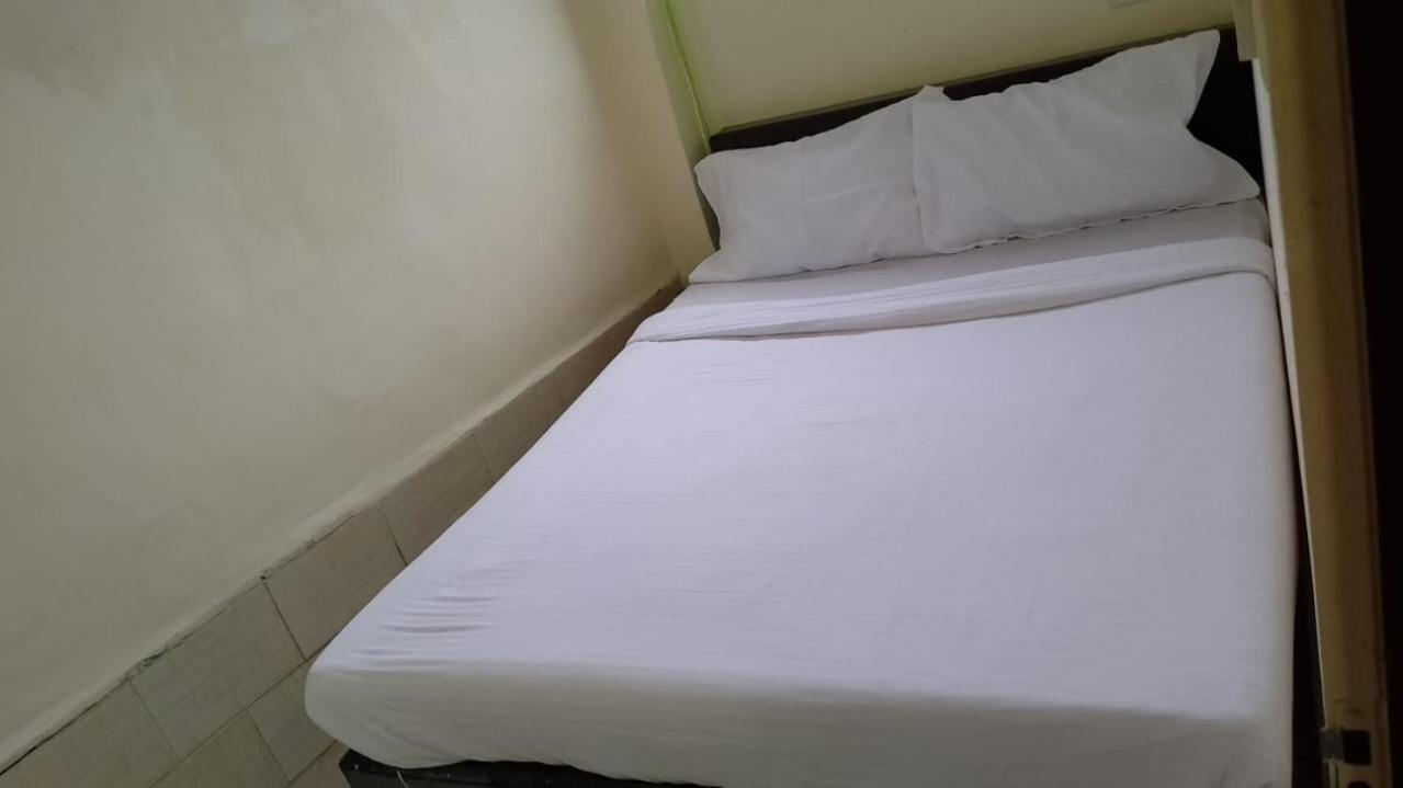 Hotel Urban Comfort Мумбаї Екстер'єр фото